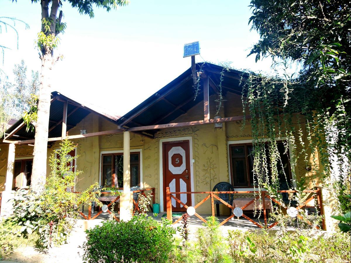 Bardia Wildlife Resort Bardiya Eksteriør billede