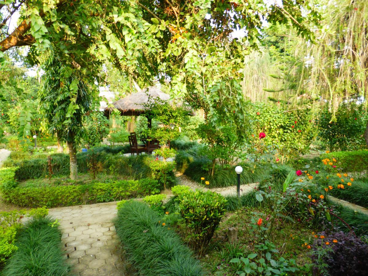 Bardia Wildlife Resort Bardiya Eksteriør billede